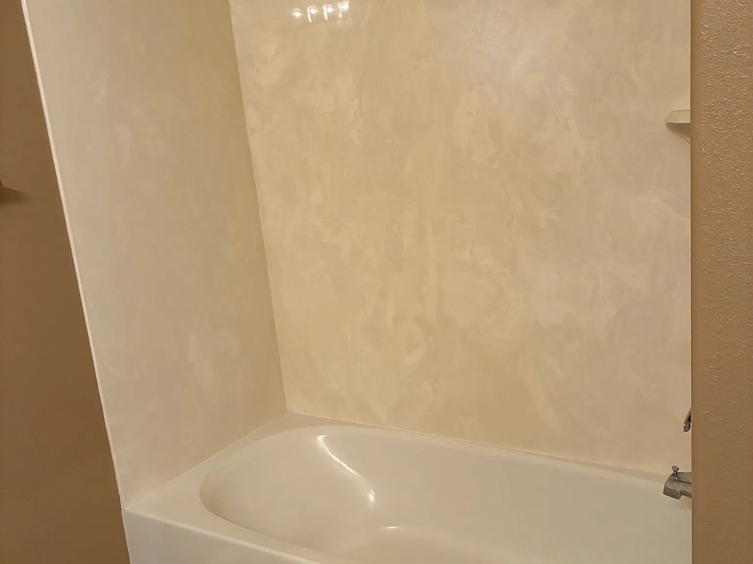 2 bed, 1076 sqft, $1,650 — Photo 4