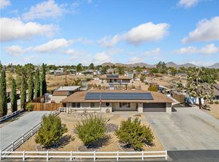 13990 Jicarilla Rd, Apple Valley, CA 92307
