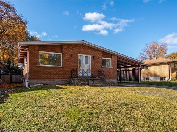 72 Massey Ave, Kitchener, ON N2C 1M3