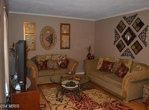 3rd image of 5640 Smallwood Ct