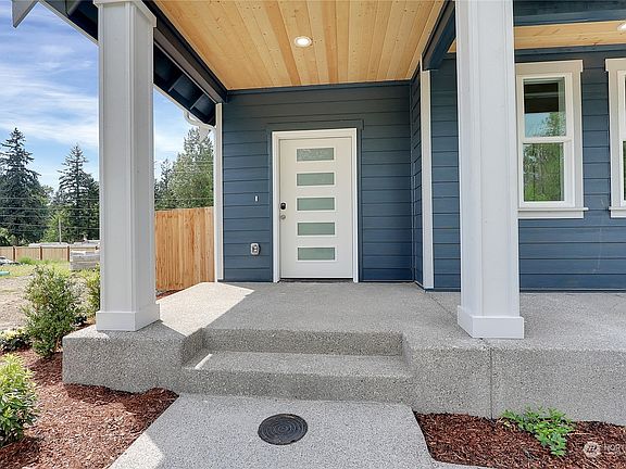 2nd image of 17314 74th Avenue Ct E
