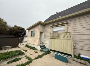 103 N Eldorado St #B, San Mateo, CA 94401