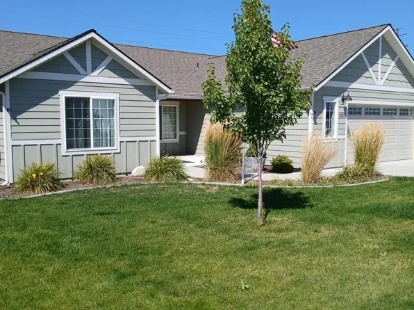 8283 W Splitrail Ave, Rathdrum, ID 83858