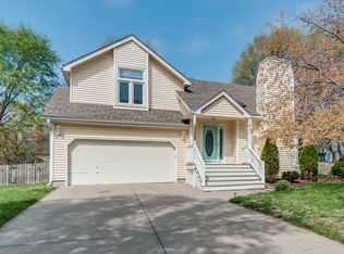 15230 Horton St, Overland Park, KS 66223