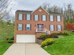836 Greenhaven Dr, Bethel Park, PA 15102