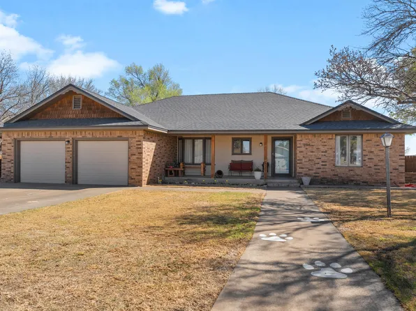 507 Mesa Dr, Plainview, TX 79072