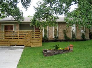 1610 J J Seabrook Dr, Austin, TX 78721