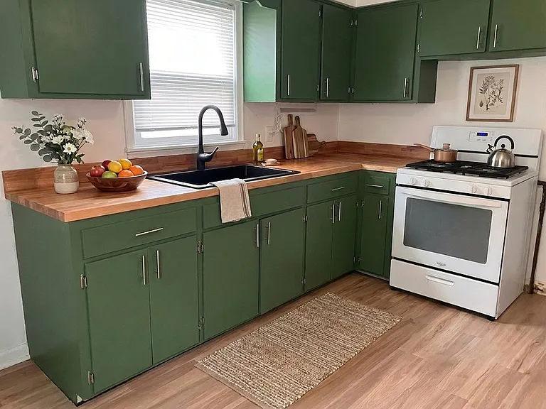 4500 Tyler St NE — Photo 2