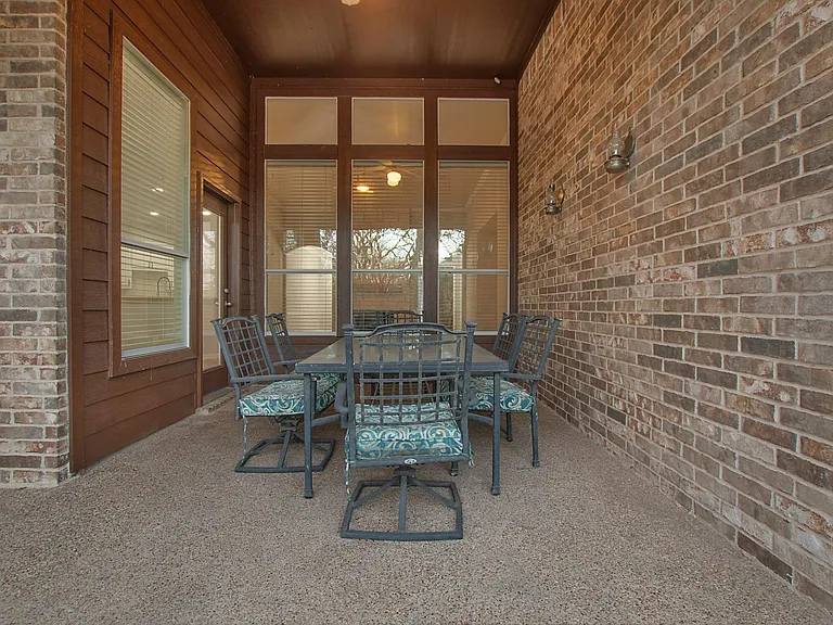 12416 Water Oak Dr — Photo 32