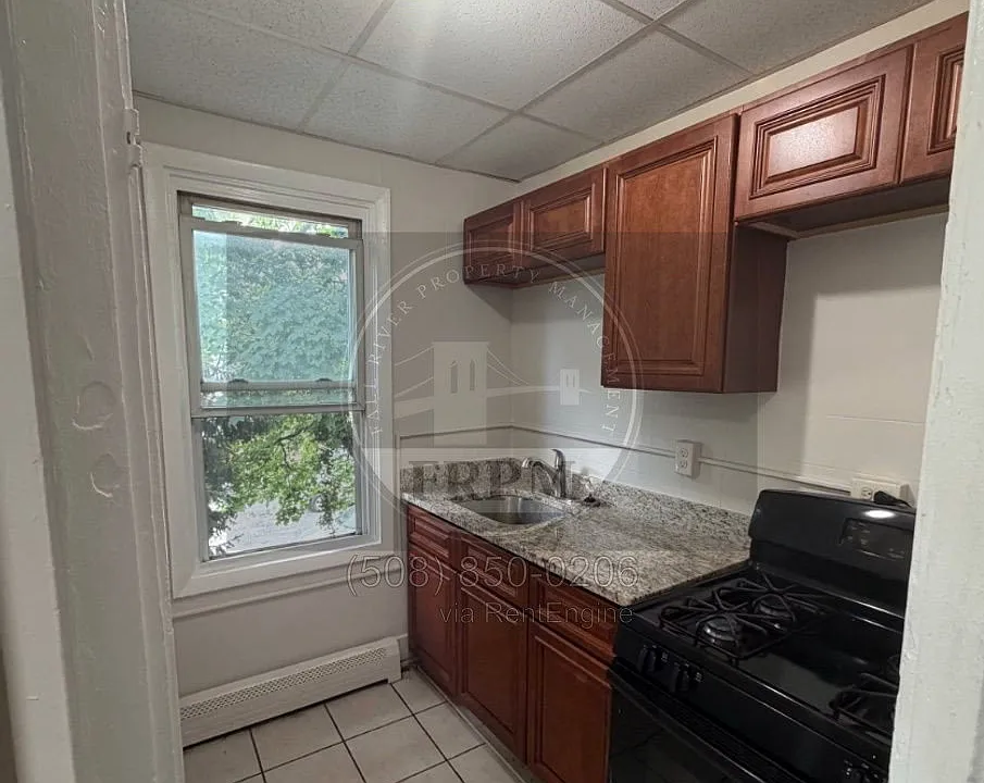 2201 Purchase St #2S