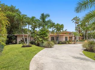 564 Golden Beach Dr #0, North Miami Beach, FL 33160
