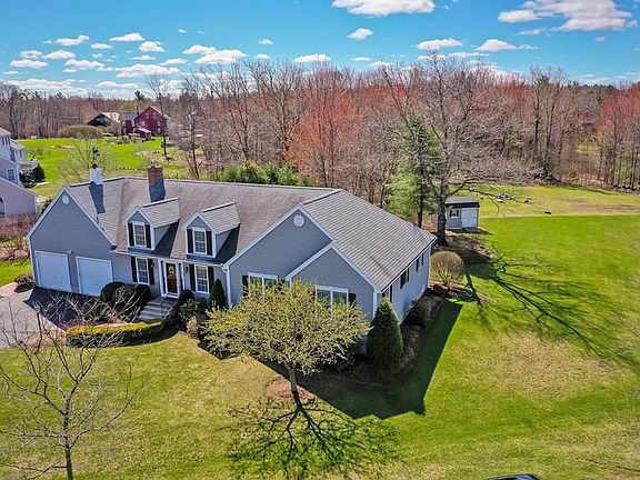 2nd image of 66 Brook Ln