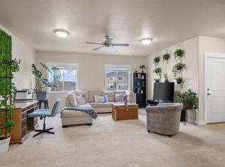 1977 N Crest Rd Unit 1977, Saratoga Springs, UT 84045