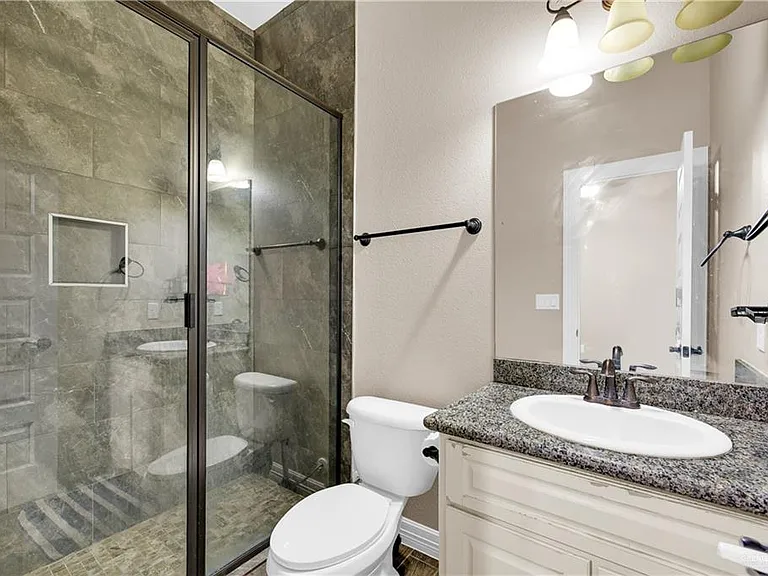 2410 Colvin Ave — Photo 6