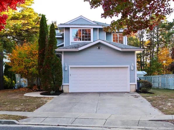 9 La Costa Dr, Egg Harbor Township, NJ 08234