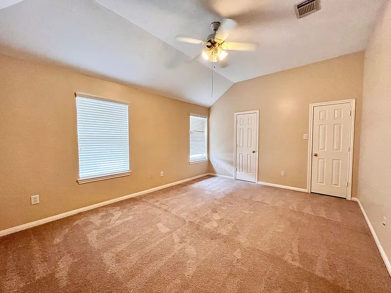 16735 Village View Trl — Photo 25