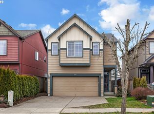 445 N 7th Ave, Cornelius, OR 97113