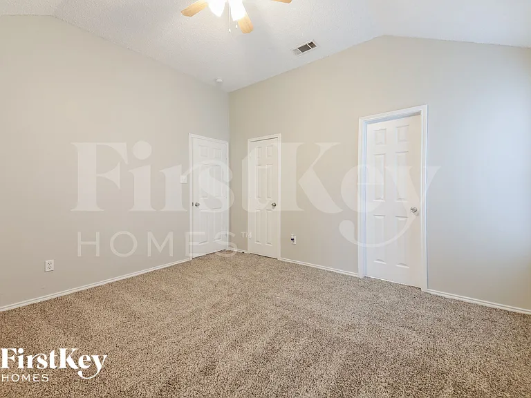 1446 Cross Courts Dr — Photo 10