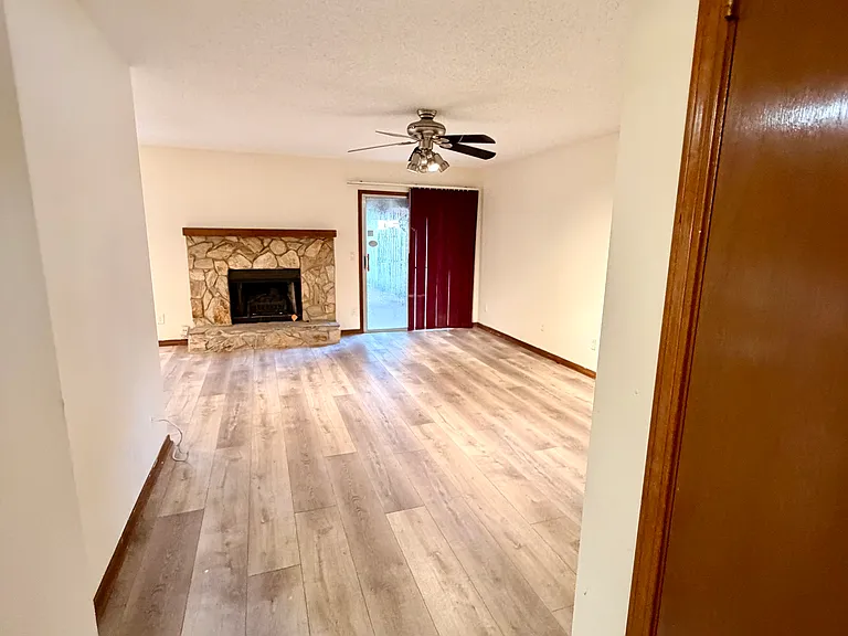 11390 Tanager Dr S — Photo 36