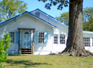 250 Millionaire Rd, Saint Pauls, NC 28384