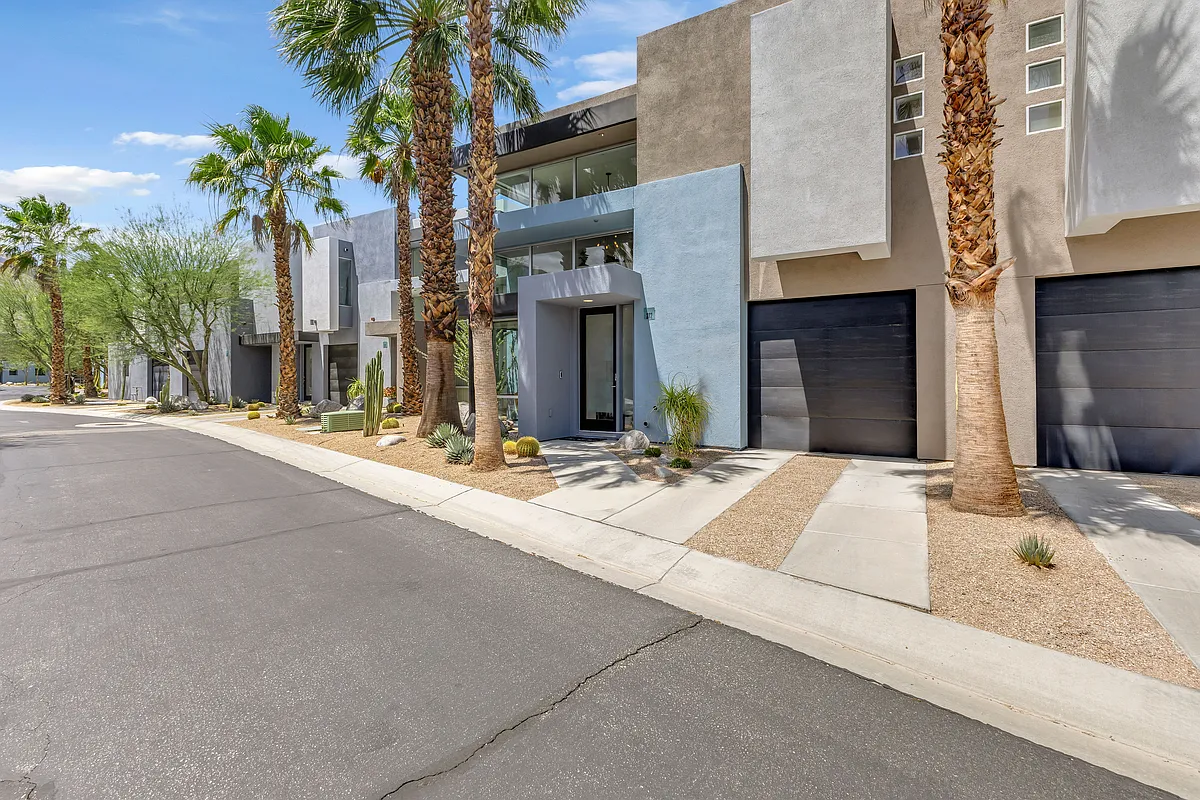 Building Photo - 302 Breeze Loop