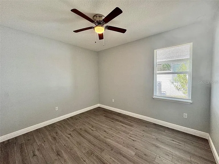 4529 W Gore Ave — Photo 14