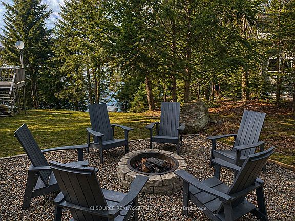3rd image of 369 Loon Lake Rd
