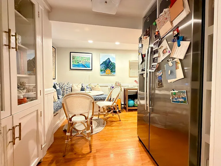 41 Pinckney St #B — Photo 8