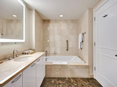 505 N Fort Lauderdale Beach Boulevard #2303, Fort Lauderdale, FL, 33304