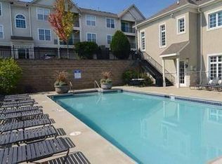 845 Sanctuary Dr APT 305B, Lake Villa, IL