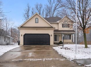 2704 Lykeway Ct, Fort Wayne, IN 46808