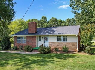 1536 Wolf Island Rd, Reidsville, NC 27320