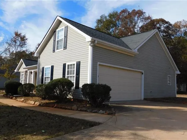 425 Berkshire Dr, Covington, GA 30016