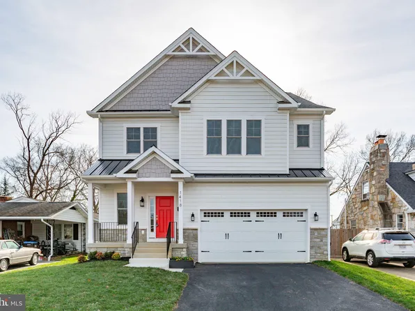1418 Buckner St, Fredericksburg, VA 22401