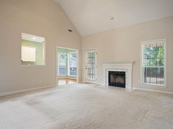 3rd image of 342 Old Cahaba Trl