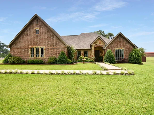 142 Louisiana St, Van, TX 75790