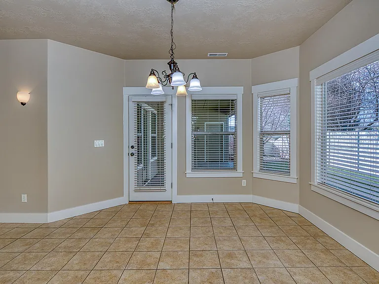 4493 W Prickly Pear Dr — Photo 10