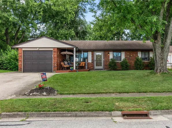 1969 Vermont Dr, Xenia, OH 45385