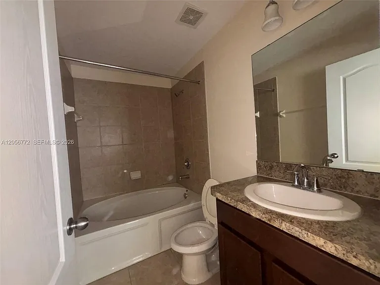 362 Carina Cir #362 — Photo 12