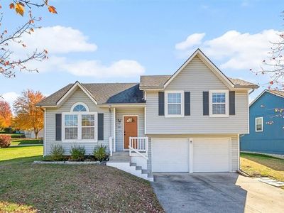 1705 W Pelham Path, Raymore, MO, 64083