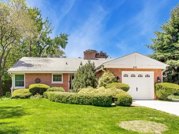 610 S Na Wa Ta Ave, Mount Prospect, IL 60056