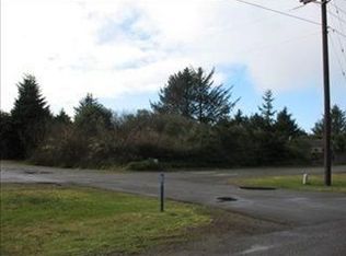 125 Ocean Lake Way SW, Ocean Shores, WA 98569