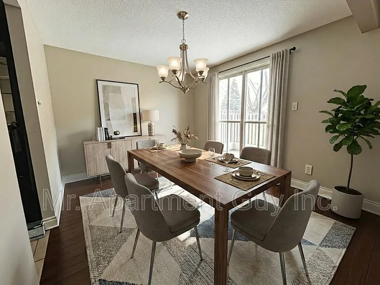 499 Beechwood Dr #2 — Photo 3