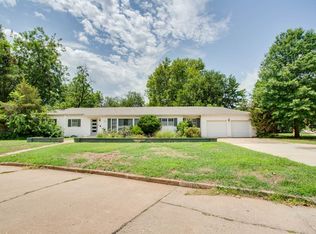 1207 Sunset Ave, Enid, OK 73703
