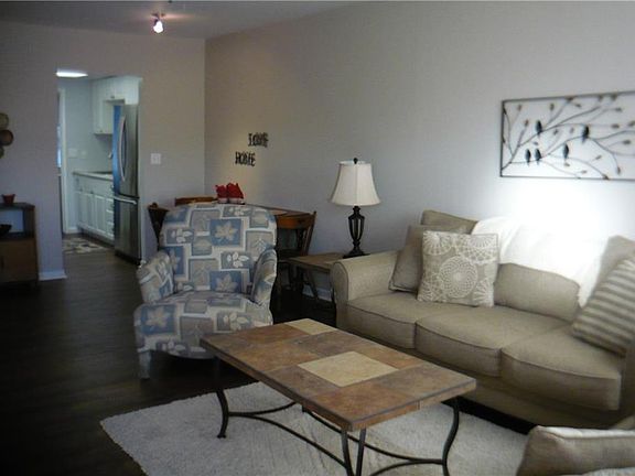 4th image of 5900 21st St N APT 17
