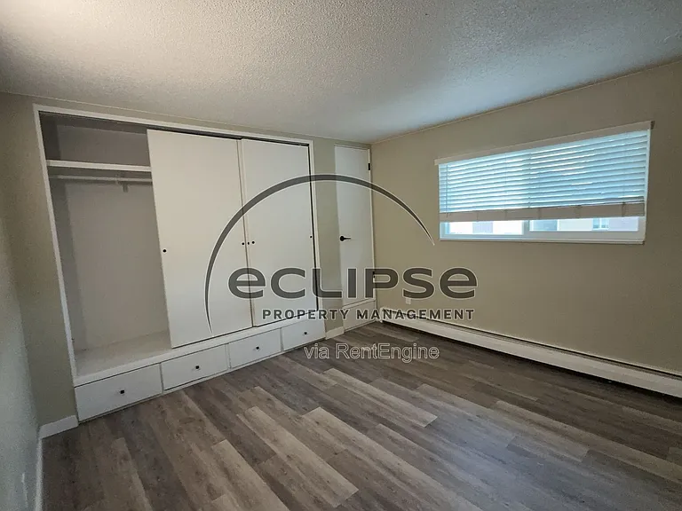 Summit View Apartments — Photo 172