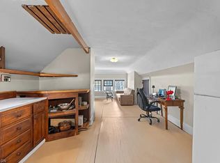 2843 E Derbyshire Rd APT 3, Cleveland, OH 44118