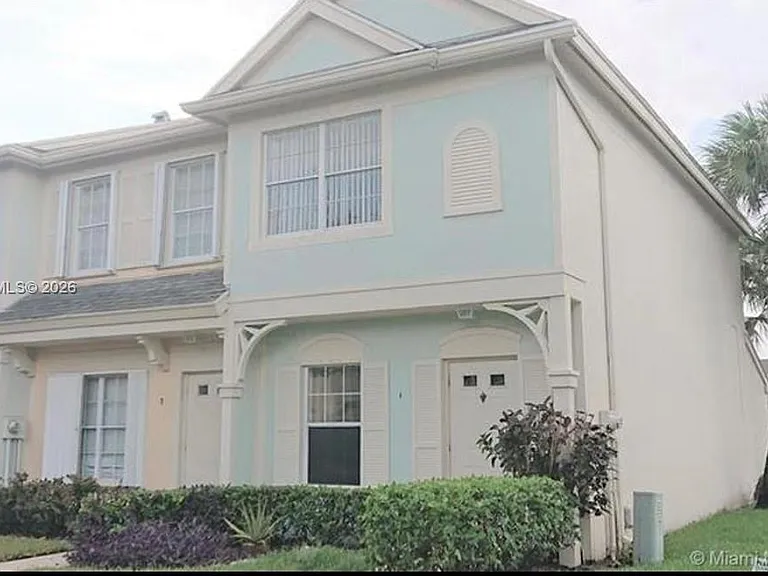 1 Simonton Cir #1 — Photo 1