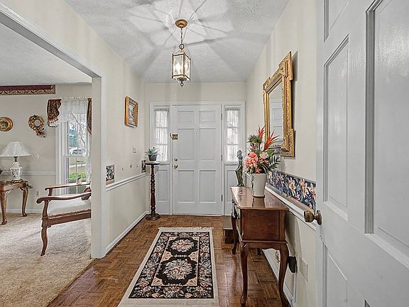 3rd image of 5312 Doles Rd