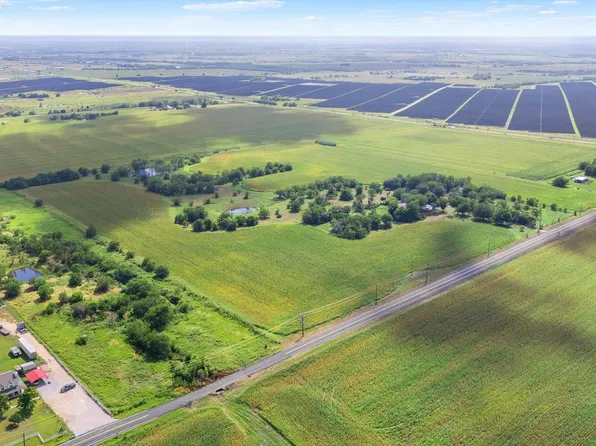 14201 Lund Carlson Rd, Coupland, TX 78615